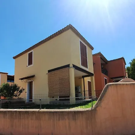 Dom wakacyjny Casa Vacanze Matilde Tortolì